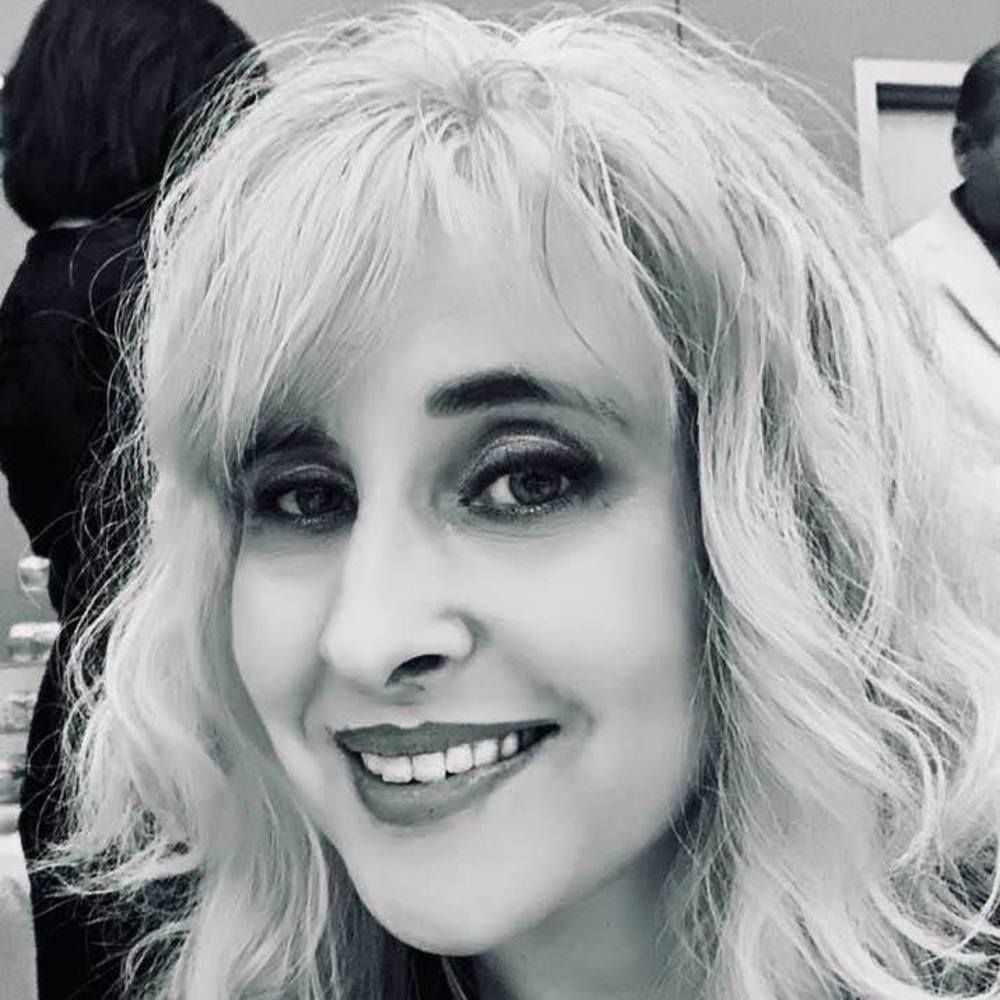 Meet your Posher, Amy